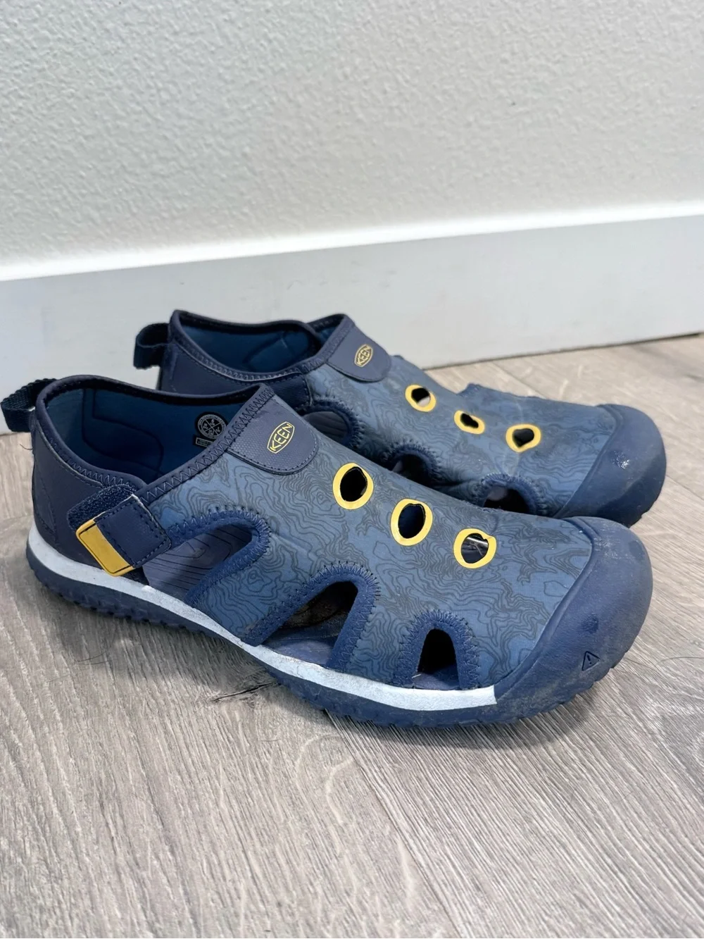 Keen Kids Navy Blue Sandal Shoes with Yellow Accents